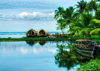 Coimbatore - Munnar - Alleppey - Cochin - Coimbatore